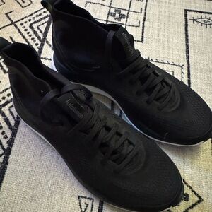 lululemon athletica women’s  Athletic Shoes